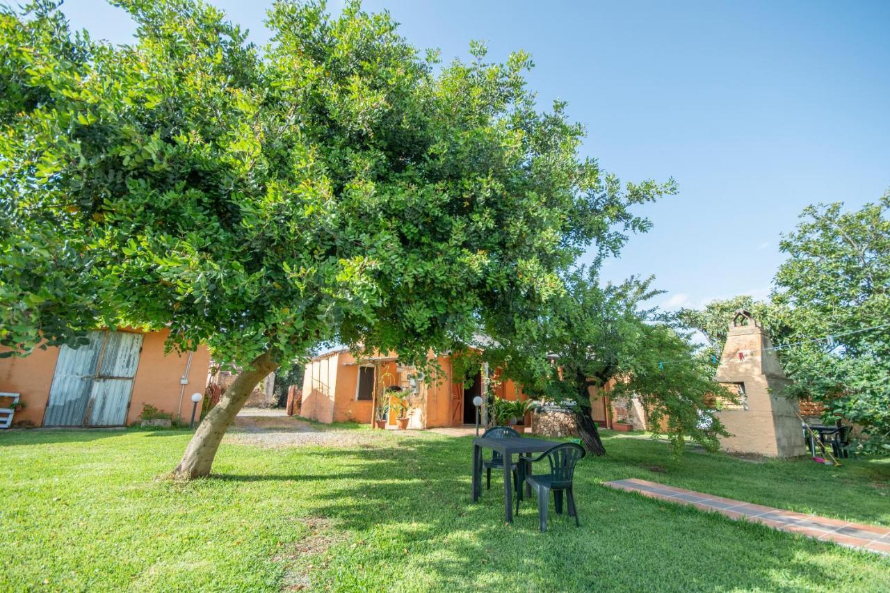 Is Cuccus Masainas Exterior foto