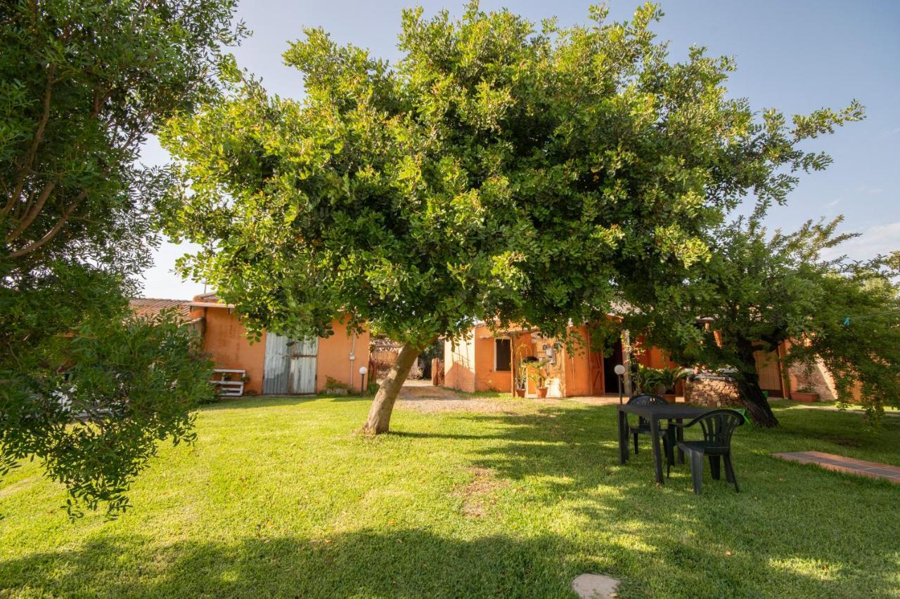 Is Cuccus Masainas Exterior foto